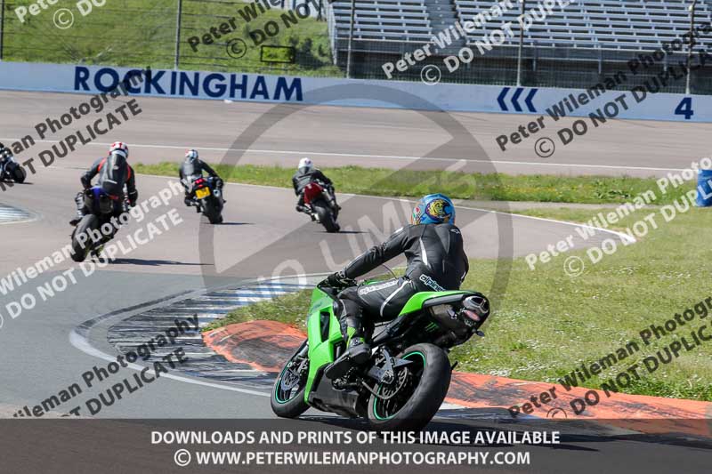 Rockingham no limits trackday;enduro digital images;event digital images;eventdigitalimages;no limits trackdays;peter wileman photography;racing digital images;rockingham raceway northamptonshire;rockingham trackday photographs;trackday digital images;trackday photos