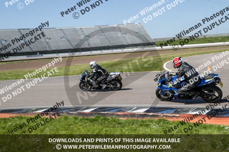 Rockingham no limits trackday;enduro digital images;event digital images;eventdigitalimages;no limits trackdays;peter wileman photography;racing digital images;rockingham raceway northamptonshire;rockingham trackday photographs;trackday digital images;trackday photos