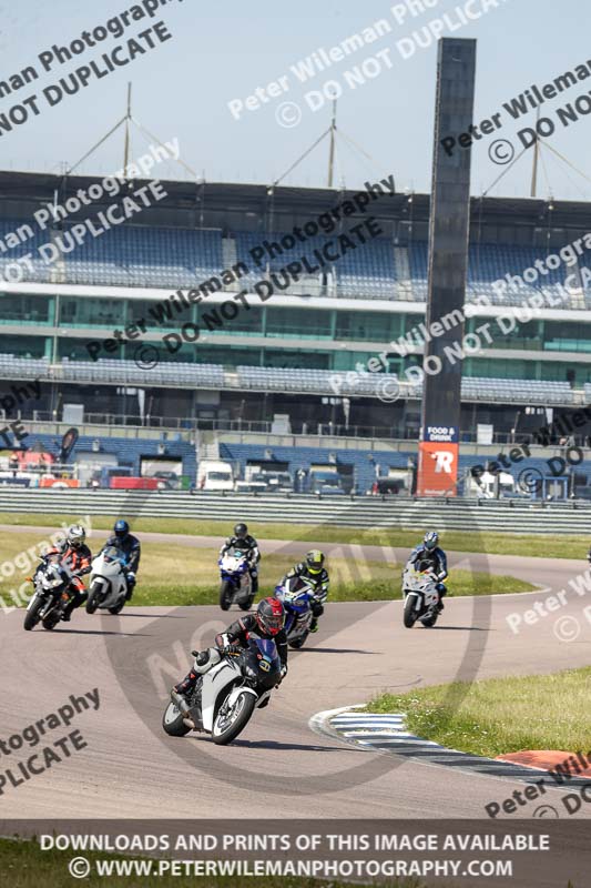 Rockingham no limits trackday;enduro digital images;event digital images;eventdigitalimages;no limits trackdays;peter wileman photography;racing digital images;rockingham raceway northamptonshire;rockingham trackday photographs;trackday digital images;trackday photos