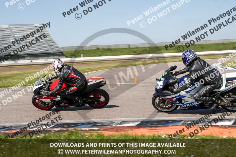 Rockingham no limits trackday;enduro digital images;event digital images;eventdigitalimages;no limits trackdays;peter wileman photography;racing digital images;rockingham raceway northamptonshire;rockingham trackday photographs;trackday digital images;trackday photos