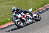 Rockingham-no-limits-trackday;enduro-digital-images;event-digital-images;eventdigitalimages;no-limits-trackdays;peter-wileman-photography;racing-digital-images;rockingham-raceway-northamptonshire;rockingham-trackday-photographs;trackday-digital-images;trackday-photos