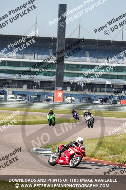 Rockingham no limits trackday;enduro digital images;event digital images;eventdigitalimages;no limits trackdays;peter wileman photography;racing digital images;rockingham raceway northamptonshire;rockingham trackday photographs;trackday digital images;trackday photos