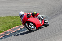 Rockingham-no-limits-trackday;enduro-digital-images;event-digital-images;eventdigitalimages;no-limits-trackdays;peter-wileman-photography;racing-digital-images;rockingham-raceway-northamptonshire;rockingham-trackday-photographs;trackday-digital-images;trackday-photos