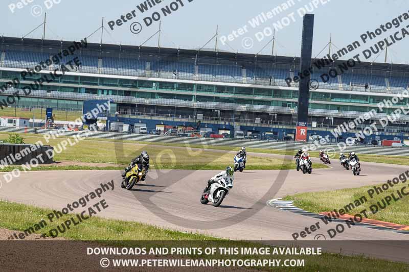 Rockingham no limits trackday;enduro digital images;event digital images;eventdigitalimages;no limits trackdays;peter wileman photography;racing digital images;rockingham raceway northamptonshire;rockingham trackday photographs;trackday digital images;trackday photos