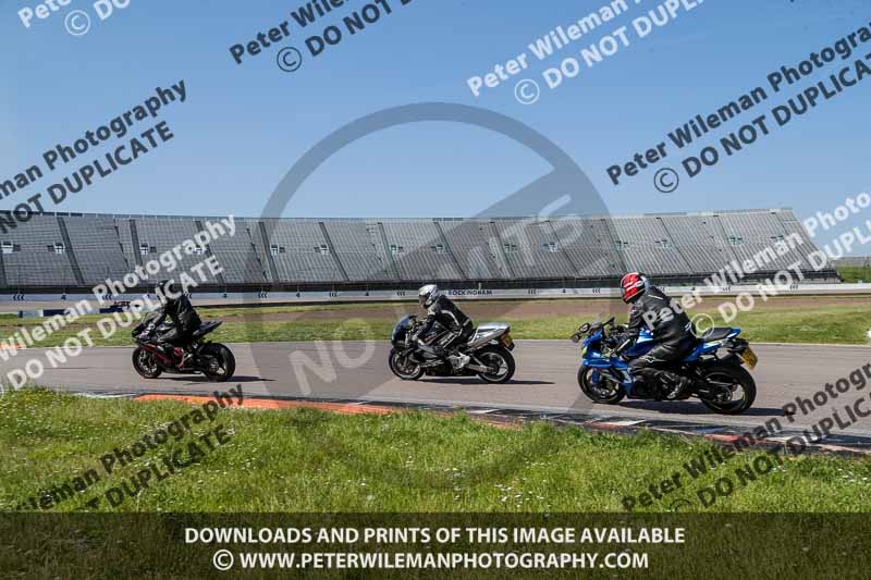 Rockingham no limits trackday;enduro digital images;event digital images;eventdigitalimages;no limits trackdays;peter wileman photography;racing digital images;rockingham raceway northamptonshire;rockingham trackday photographs;trackday digital images;trackday photos