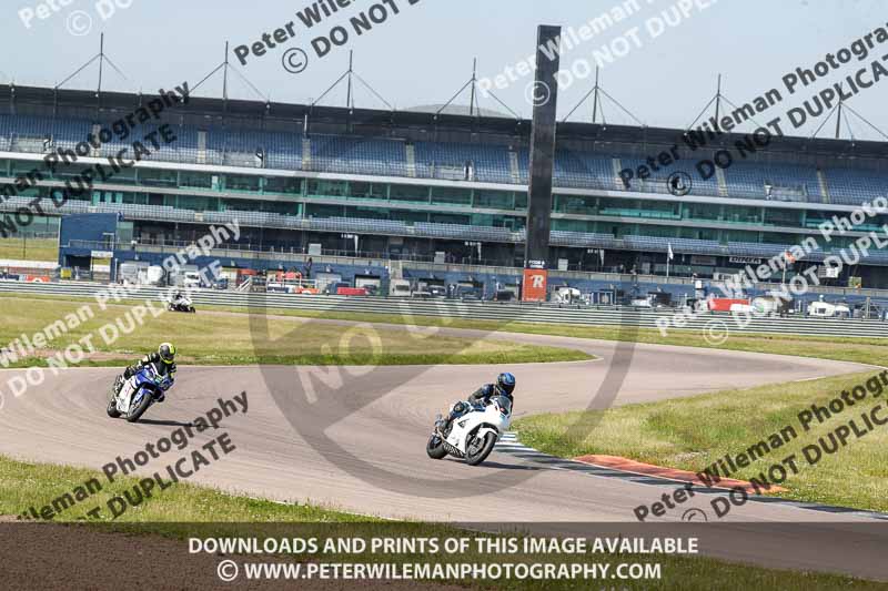 Rockingham no limits trackday;enduro digital images;event digital images;eventdigitalimages;no limits trackdays;peter wileman photography;racing digital images;rockingham raceway northamptonshire;rockingham trackday photographs;trackday digital images;trackday photos