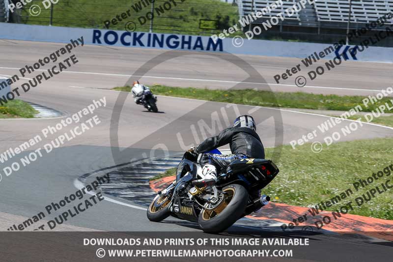 Rockingham no limits trackday;enduro digital images;event digital images;eventdigitalimages;no limits trackdays;peter wileman photography;racing digital images;rockingham raceway northamptonshire;rockingham trackday photographs;trackday digital images;trackday photos