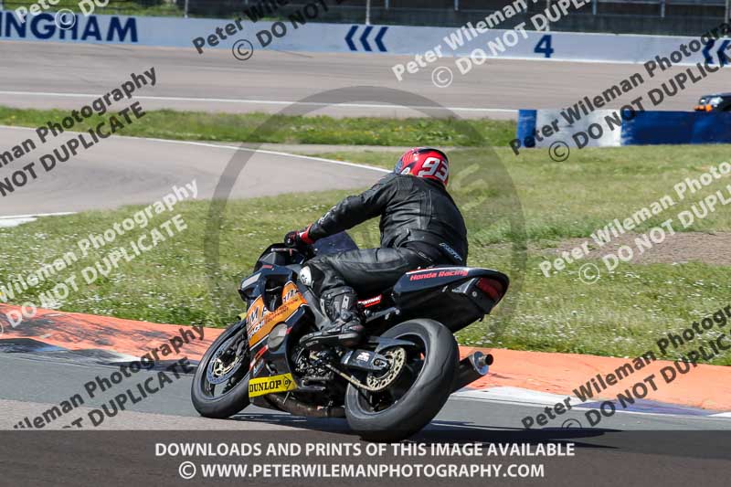 Rockingham no limits trackday;enduro digital images;event digital images;eventdigitalimages;no limits trackdays;peter wileman photography;racing digital images;rockingham raceway northamptonshire;rockingham trackday photographs;trackday digital images;trackday photos