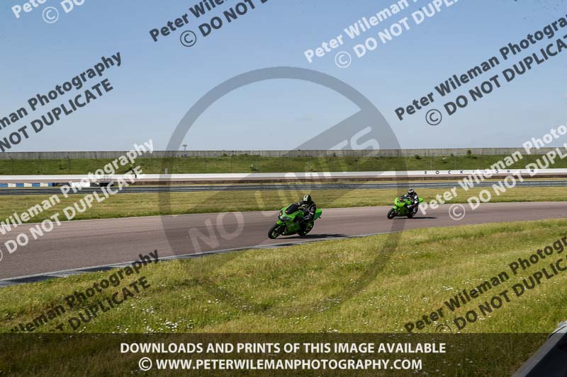Rockingham no limits trackday;enduro digital images;event digital images;eventdigitalimages;no limits trackdays;peter wileman photography;racing digital images;rockingham raceway northamptonshire;rockingham trackday photographs;trackday digital images;trackday photos