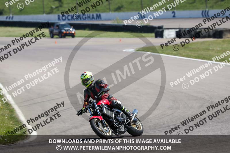 Rockingham no limits trackday;enduro digital images;event digital images;eventdigitalimages;no limits trackdays;peter wileman photography;racing digital images;rockingham raceway northamptonshire;rockingham trackday photographs;trackday digital images;trackday photos