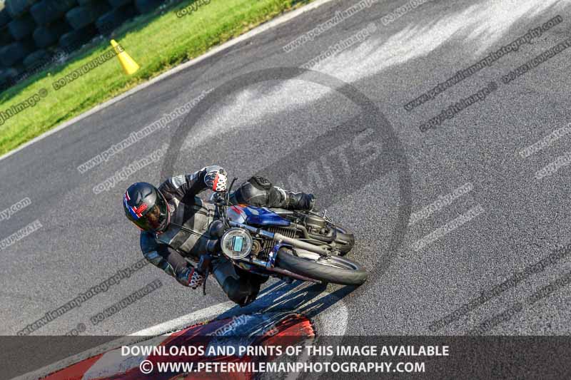 cadwell no limits trackday;cadwell park;cadwell park photographs;cadwell trackday photographs;enduro digital images;event digital images;eventdigitalimages;no limits trackdays;peter wileman photography;racing digital images;trackday digital images;trackday photos