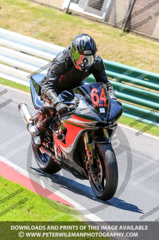 cadwell no limits trackday;cadwell park;cadwell park photographs;cadwell trackday photographs;enduro digital images;event digital images;eventdigitalimages;no limits trackdays;peter wileman photography;racing digital images;trackday digital images;trackday photos