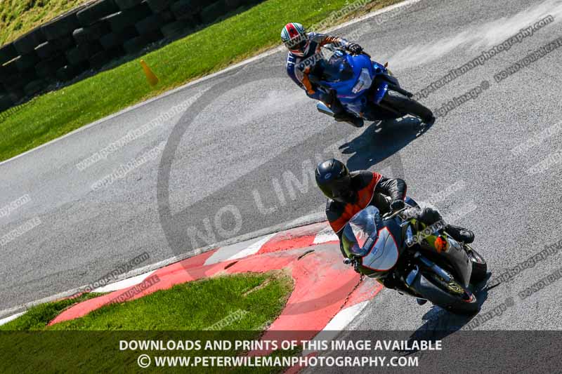 cadwell no limits trackday;cadwell park;cadwell park photographs;cadwell trackday photographs;enduro digital images;event digital images;eventdigitalimages;no limits trackdays;peter wileman photography;racing digital images;trackday digital images;trackday photos