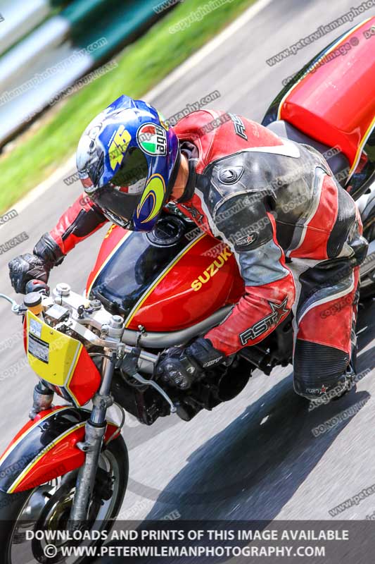 cadwell no limits trackday;cadwell park;cadwell park photographs;cadwell trackday photographs;enduro digital images;event digital images;eventdigitalimages;no limits trackdays;peter wileman photography;racing digital images;trackday digital images;trackday photos