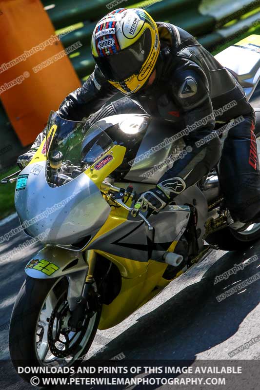 cadwell no limits trackday;cadwell park;cadwell park photographs;cadwell trackday photographs;enduro digital images;event digital images;eventdigitalimages;no limits trackdays;peter wileman photography;racing digital images;trackday digital images;trackday photos
