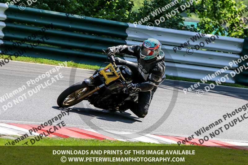 cadwell no limits trackday;cadwell park;cadwell park photographs;cadwell trackday photographs;enduro digital images;event digital images;eventdigitalimages;no limits trackdays;peter wileman photography;racing digital images;trackday digital images;trackday photos