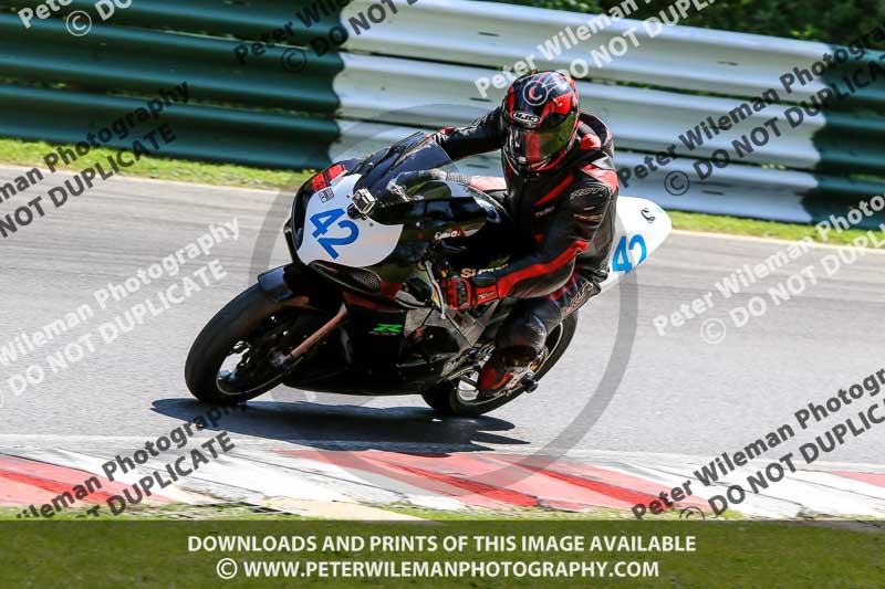 cadwell no limits trackday;cadwell park;cadwell park photographs;cadwell trackday photographs;enduro digital images;event digital images;eventdigitalimages;no limits trackdays;peter wileman photography;racing digital images;trackday digital images;trackday photos
