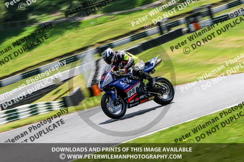 cadwell no limits trackday;cadwell park;cadwell park photographs;cadwell trackday photographs;enduro digital images;event digital images;eventdigitalimages;no limits trackdays;peter wileman photography;racing digital images;trackday digital images;trackday photos