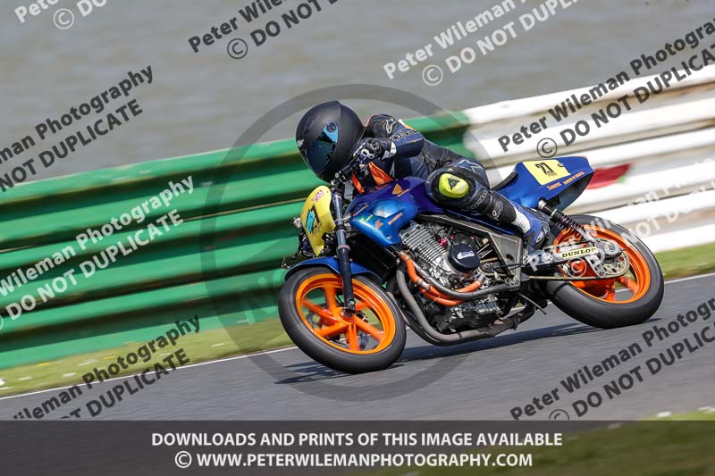 enduro digital images;event digital images;eventdigitalimages;mallory park;mallory park photographs;mallory park trackday;mallory park trackday photographs;no limits trackdays;peter wileman photography;racing digital images;trackday digital images;trackday photos