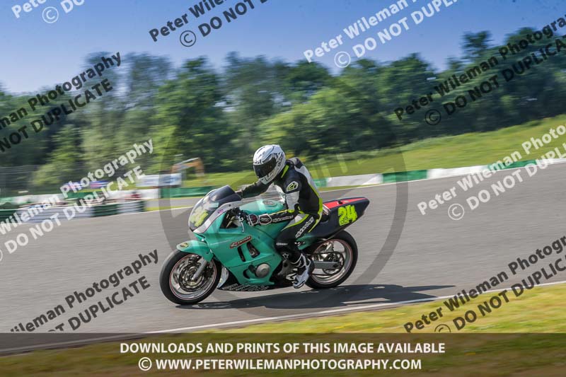 enduro digital images;event digital images;eventdigitalimages;mallory park;mallory park photographs;mallory park trackday;mallory park trackday photographs;no limits trackdays;peter wileman photography;racing digital images;trackday digital images;trackday photos