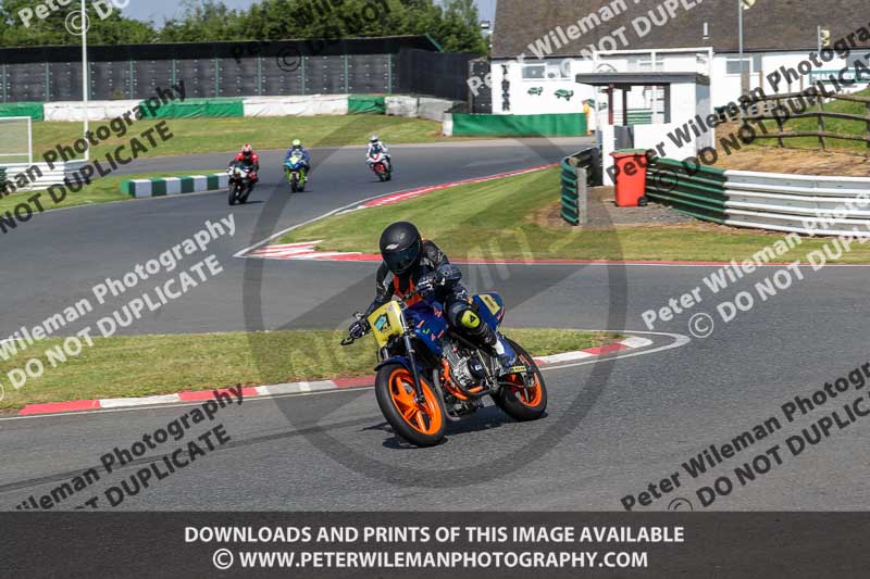 enduro digital images;event digital images;eventdigitalimages;mallory park;mallory park photographs;mallory park trackday;mallory park trackday photographs;no limits trackdays;peter wileman photography;racing digital images;trackday digital images;trackday photos