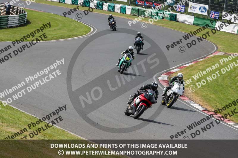 enduro digital images;event digital images;eventdigitalimages;mallory park;mallory park photographs;mallory park trackday;mallory park trackday photographs;no limits trackdays;peter wileman photography;racing digital images;trackday digital images;trackday photos