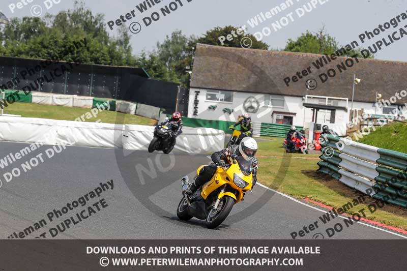 enduro digital images;event digital images;eventdigitalimages;mallory park;mallory park photographs;mallory park trackday;mallory park trackday photographs;no limits trackdays;peter wileman photography;racing digital images;trackday digital images;trackday photos