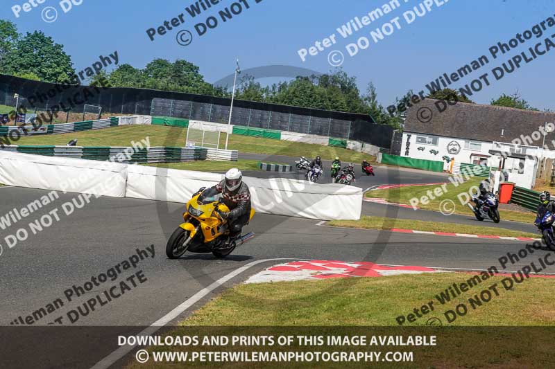 enduro digital images;event digital images;eventdigitalimages;mallory park;mallory park photographs;mallory park trackday;mallory park trackday photographs;no limits trackdays;peter wileman photography;racing digital images;trackday digital images;trackday photos