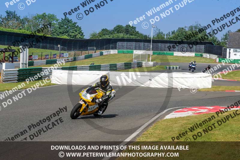enduro digital images;event digital images;eventdigitalimages;mallory park;mallory park photographs;mallory park trackday;mallory park trackday photographs;no limits trackdays;peter wileman photography;racing digital images;trackday digital images;trackday photos