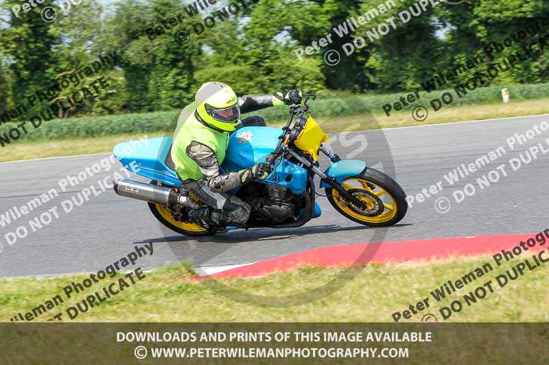enduro digital images;event digital images;eventdigitalimages;no limits trackdays;peter wileman photography;racing digital images;snetterton;snetterton no limits trackday;snetterton photographs;snetterton trackday photographs;trackday digital images;trackday photos
