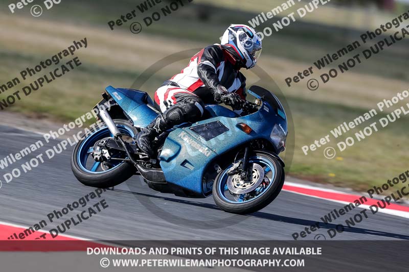 brands hatch photographs;brands no limits trackday;cadwell trackday photographs;enduro digital images;event digital images;eventdigitalimages;no limits trackdays;peter wileman photography;racing digital images;trackday digital images;trackday photos