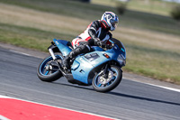 brands-hatch-photographs;brands-no-limits-trackday;cadwell-trackday-photographs;enduro-digital-images;event-digital-images;eventdigitalimages;no-limits-trackdays;peter-wileman-photography;racing-digital-images;trackday-digital-images;trackday-photos