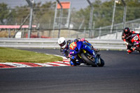 brands-hatch-photographs;brands-no-limits-trackday;cadwell-trackday-photographs;enduro-digital-images;event-digital-images;eventdigitalimages;no-limits-trackdays;peter-wileman-photography;racing-digital-images;trackday-digital-images;trackday-photos