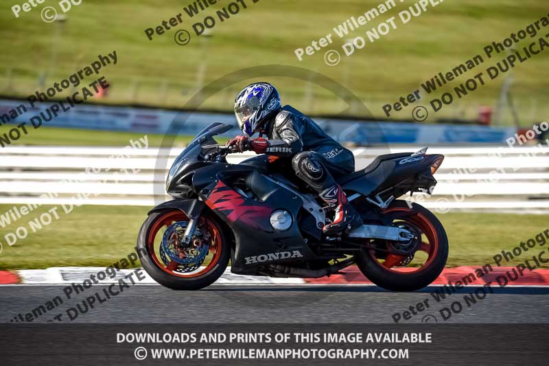 brands hatch photographs;brands no limits trackday;cadwell trackday photographs;enduro digital images;event digital images;eventdigitalimages;no limits trackdays;peter wileman photography;racing digital images;trackday digital images;trackday photos