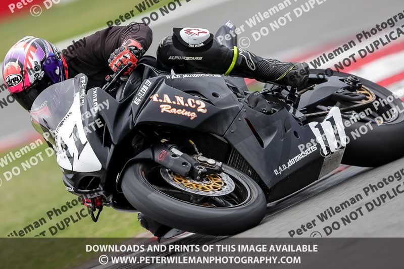 donington no limits trackday;donington park photographs;donington trackday photographs;no limits trackdays;peter wileman photography;trackday digital images;trackday photos