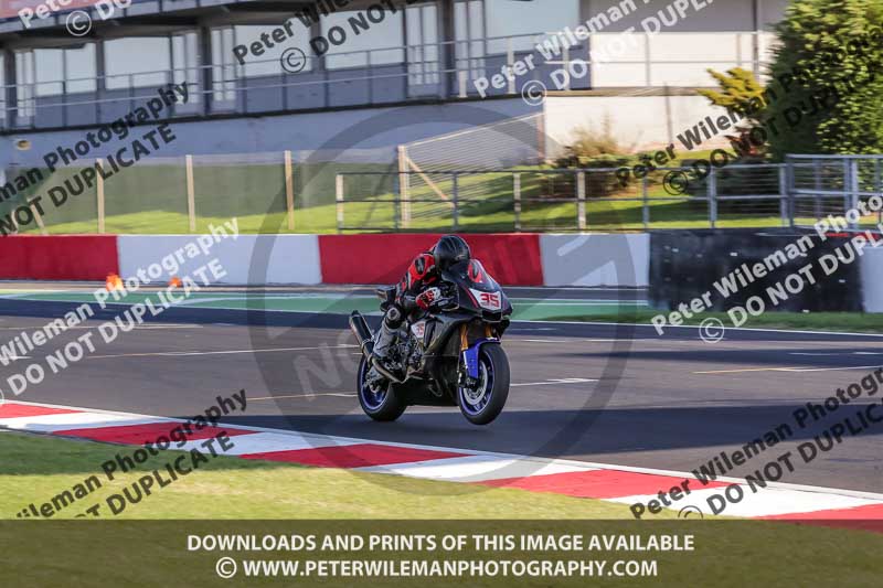 donington no limits trackday;donington park photographs;donington trackday photographs;no limits trackdays;peter wileman photography;trackday digital images;trackday photos