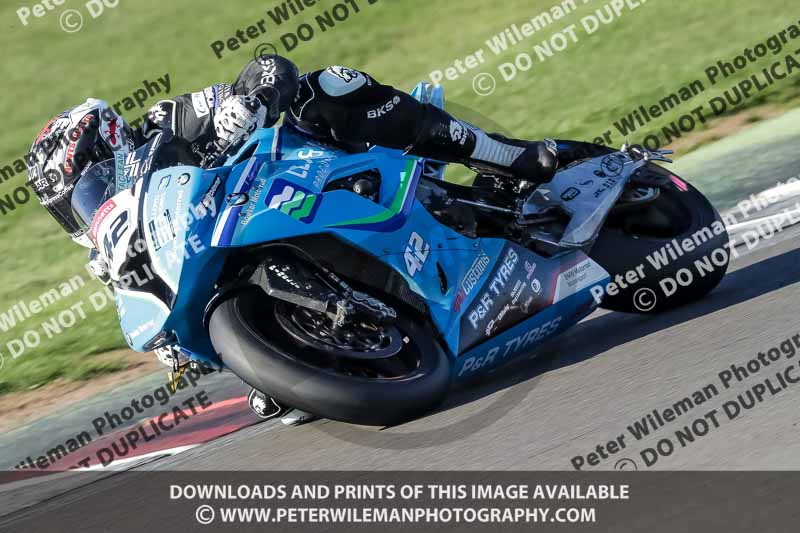 donington no limits trackday;donington park photographs;donington trackday photographs;no limits trackdays;peter wileman photography;trackday digital images;trackday photos