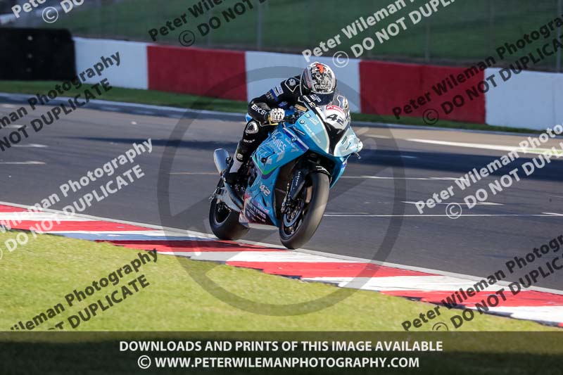 donington no limits trackday;donington park photographs;donington trackday photographs;no limits trackdays;peter wileman photography;trackday digital images;trackday photos