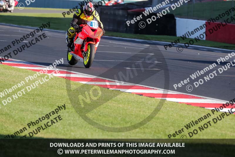 donington no limits trackday;donington park photographs;donington trackday photographs;no limits trackdays;peter wileman photography;trackday digital images;trackday photos