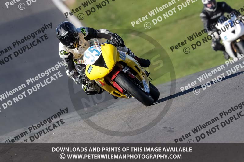 donington no limits trackday;donington park photographs;donington trackday photographs;no limits trackdays;peter wileman photography;trackday digital images;trackday photos