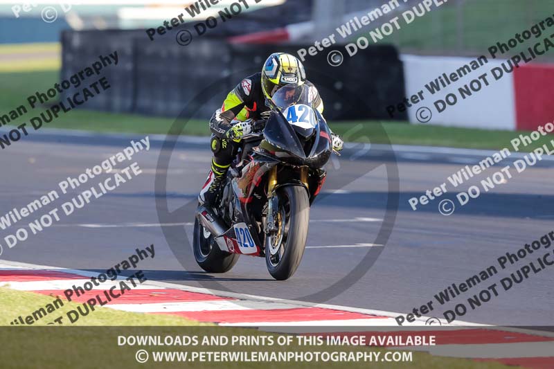 donington no limits trackday;donington park photographs;donington trackday photographs;no limits trackdays;peter wileman photography;trackday digital images;trackday photos