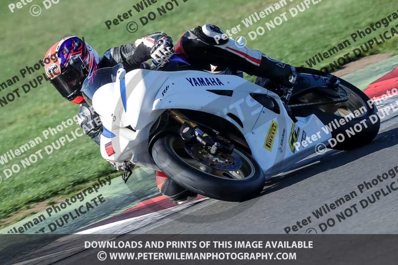 donington no limits trackday;donington park photographs;donington trackday photographs;no limits trackdays;peter wileman photography;trackday digital images;trackday photos