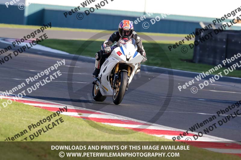 donington no limits trackday;donington park photographs;donington trackday photographs;no limits trackdays;peter wileman photography;trackday digital images;trackday photos