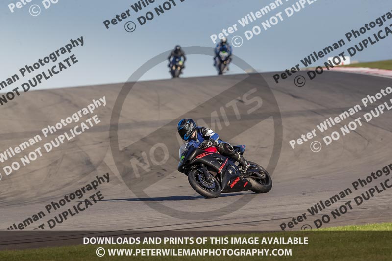 donington no limits trackday;donington park photographs;donington trackday photographs;no limits trackdays;peter wileman photography;trackday digital images;trackday photos