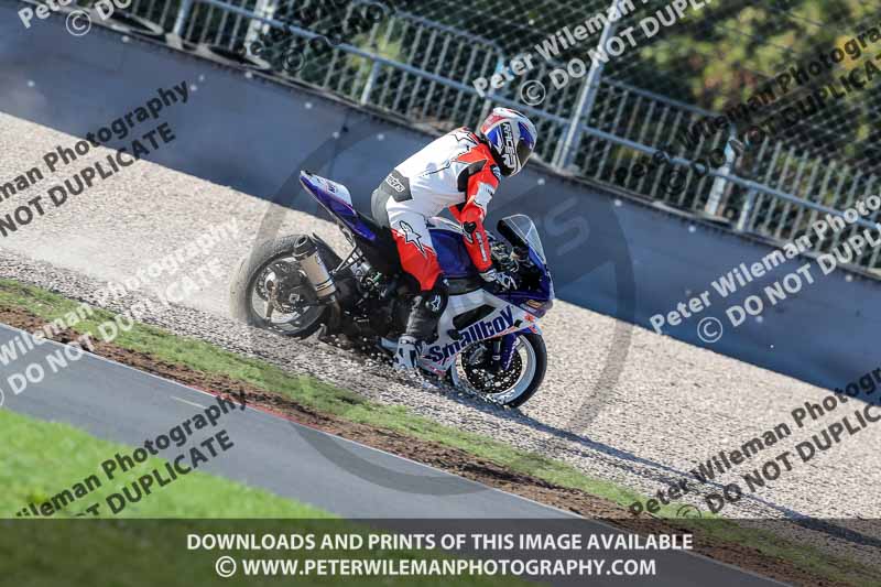 donington no limits trackday;donington park photographs;donington trackday photographs;no limits trackdays;peter wileman photography;trackday digital images;trackday photos