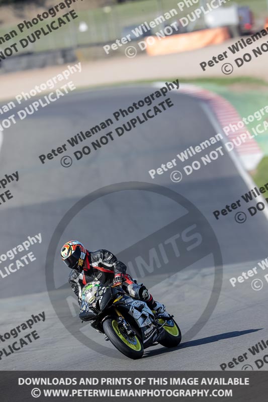 donington no limits trackday;donington park photographs;donington trackday photographs;no limits trackdays;peter wileman photography;trackday digital images;trackday photos