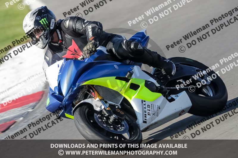 donington no limits trackday;donington park photographs;donington trackday photographs;no limits trackdays;peter wileman photography;trackday digital images;trackday photos