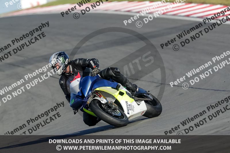 donington no limits trackday;donington park photographs;donington trackday photographs;no limits trackdays;peter wileman photography;trackday digital images;trackday photos