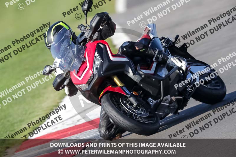 donington no limits trackday;donington park photographs;donington trackday photographs;no limits trackdays;peter wileman photography;trackday digital images;trackday photos