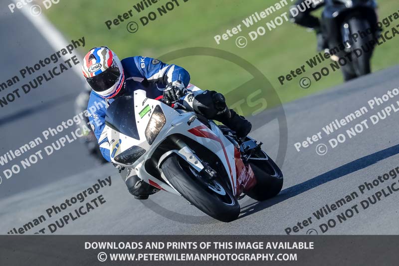 donington no limits trackday;donington park photographs;donington trackday photographs;no limits trackdays;peter wileman photography;trackday digital images;trackday photos